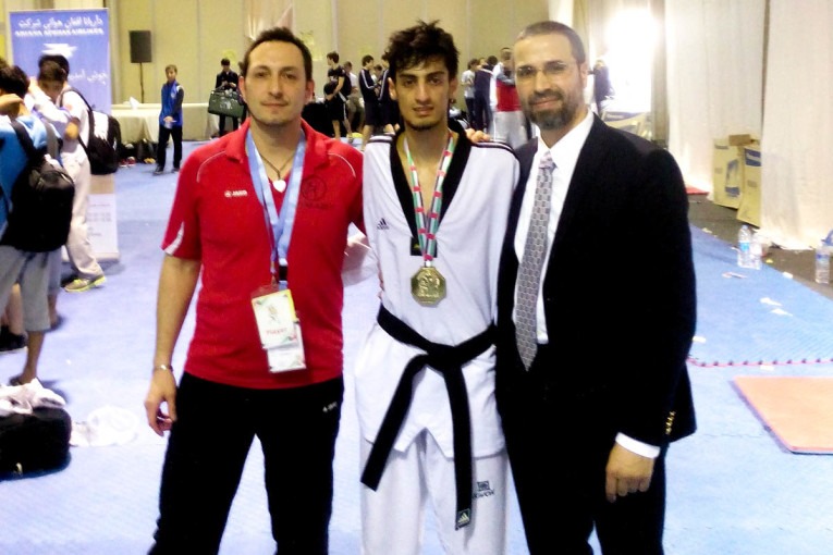 Photo de Taekwondo : Le Belgo-marocain Mourad Laachraoui champion d’Europe des -54 kg