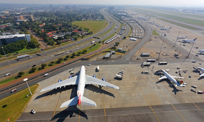Photo de Covid-19 : 7,7 milliards de dollars de perte pour l’aviation en Afrique en 2020